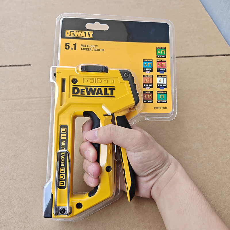 DeWALT DWHT0-TR510 5-in-1 수동 스 - Staple Gun Electric 리뷰 및 가격